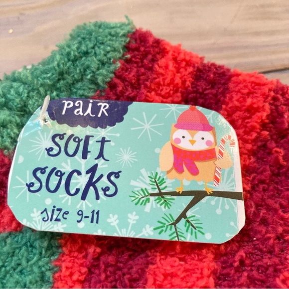 Gift Set GINGERBREAD COOKIE Not The Gumdrop Buttons Mug 12 oz and Socks - Picture 5 of 10